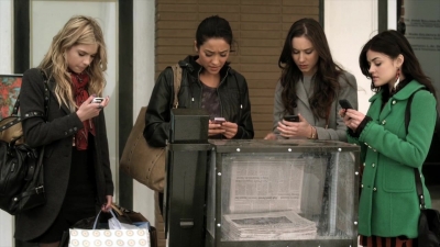 Pretty_Little_Liars_S02x01_720p_Bluray_Dual_PauloADM_1254.jpg
