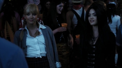 Pretty_Little_Liars_S02x13_720p_Bluray_Dual_PauloADM_1764.jpg