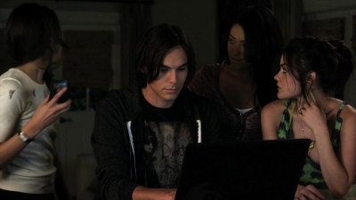 Pretty_Little_Liars_S02x18_720p_Bluray_Dual_PauloADM_0149.jpg