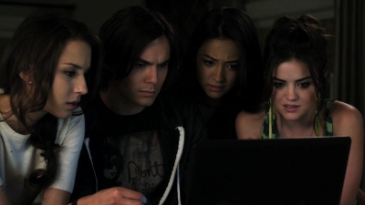 Pretty_Little_Liars_S02x18_720p_Bluray_Dual_PauloADM_0217.jpg