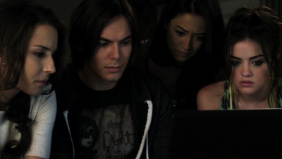 Pretty_Little_Liars_S02x18_720p_Bluray_Dual_PauloADM_0223.jpg