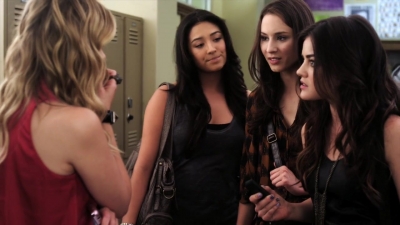 Pretty_Little_Liars_S02x18_720p_Bluray_Dual_PauloADM_2581.jpg