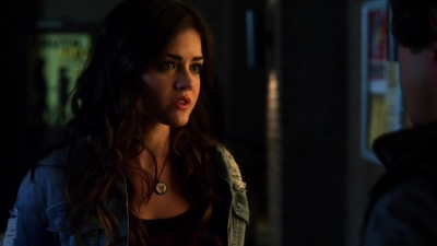 Pretty_Little_Liars_S02x19_720p_Bluray_Dual_PauloADM_2300.jpg