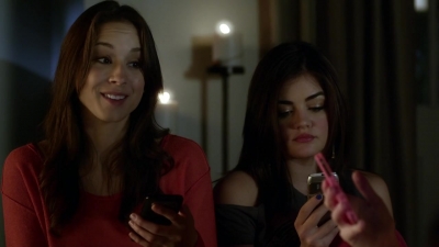 Pretty_Little_Liars_S03E01_BluRay_Rip_720p_Dual_Audio_WWW_TORRENTDOSFILMES_COM_0139.jpg