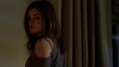 Pretty_Little_Liars_S03E01_BluRay_Rip_720p_Dual_Audio_WWW_TORRENTDOSFILMES_COM_0232.jpg