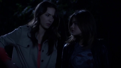 Pretty_Little_Liars_S03E01_BluRay_Rip_720p_Dual_Audio_WWW_TORRENTDOSFILMES_COM_0342.jpg