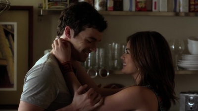 Pretty_Little_Liars_S03E01_BluRay_Rip_720p_Dual_Audio_WWW_TORRENTDOSFILMES_COM_0730.jpg