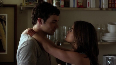 Pretty_Little_Liars_S03E01_BluRay_Rip_720p_Dual_Audio_WWW_TORRENTDOSFILMES_COM_0739.jpg
