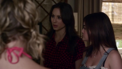 Pretty_Little_Liars_S03E01_BluRay_Rip_720p_Dual_Audio_WWW_TORRENTDOSFILMES_COM_2318.jpg