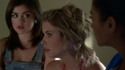 Pretty_Little_Liars_S03E01_BluRay_Rip_720p_Dual_Audio_WWW_TORRENTDOSFILMES_COM_2470.jpg