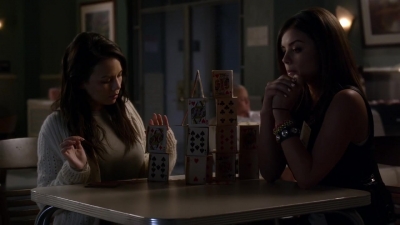Pretty_Little_Liars_S03E07_BluRay_Rip_720p_Dual_Audio_WWW_TORRENTDOSFILMES_COM_1442.jpg