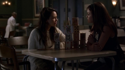 Pretty_Little_Liars_S03E07_BluRay_Rip_720p_Dual_Audio_WWW_TORRENTDOSFILMES_COM_1470.jpg