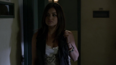 Pretty_Little_Liars_S03E07_BluRay_Rip_720p_Dual_Audio_WWW_TORRENTDOSFILMES_COM_1793.jpg