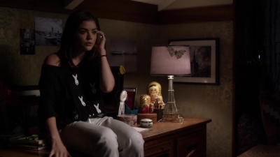 Pretty_Little_Liars_S03E07_BluRay_Rip_720p_Dual_Audio_WWW_TORRENTDOSFILMES_COM_2391.jpg