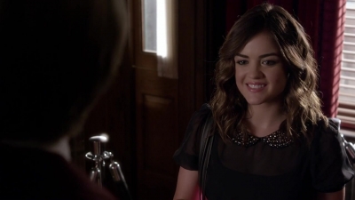 Pretty_Little_Liars_S03E08_BluRay_Rip_720p_Dual_Audio_WWW_TORRENTDOSFILMES_COM_1405.jpg