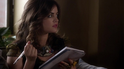 Pretty_Little_Liars_S03E10_BluRay_Rip_720p_Dual_Audio_WWW_TORRENTDOSFILMES_COM_1288.jpg