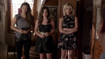 Pretty_Little_Liars_S03E15_BluRay_Rip_720p_Dual_Audio_WWW_TORRENTDOSFILMES_COM_1223.jpg