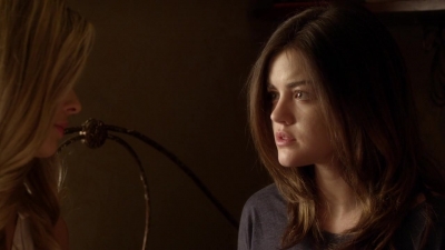 Pretty_Little_Liars_S03E16_BluRay_Rip_720p_Dual_Audio_WWW_TORRENTDOSFILMES_COM_1430.jpg
