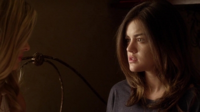 Pretty_Little_Liars_S03E16_BluRay_Rip_720p_Dual_Audio_WWW_TORRENTDOSFILMES_COM_1435.jpg