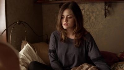 Pretty_Little_Liars_S03E16_BluRay_Rip_720p_Dual_Audio_WWW_TORRENTDOSFILMES_COM_1450.jpg