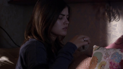 Pretty_Little_Liars_S03E16_BluRay_Rip_720p_Dual_Audio_WWW_TORRENTDOSFILMES_COM_1489.jpg