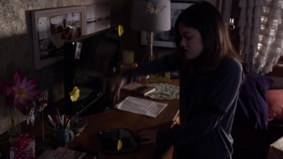 Pretty_Little_Liars_S03E16_BluRay_Rip_720p_Dual_Audio_WWW_TORRENTDOSFILMES_COM_1619.jpg
