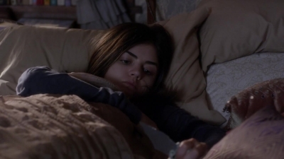 Pretty_Little_Liars_S03E16_BluRay_Rip_720p_Dual_Audio_WWW_TORRENTDOSFILMES_COM_1639.jpg