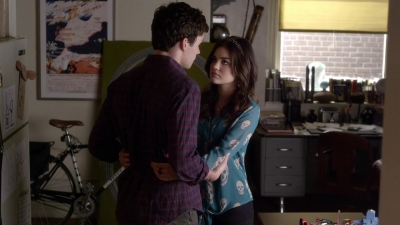Pretty_Little_Liars_S03E22_BluRay_Rip_720p_Dual_Audio_WWW_TORRENTDOSFILMES_COM_0449.jpg