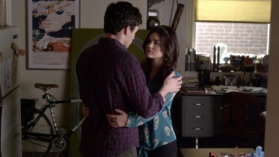Pretty_Little_Liars_S03E22_BluRay_Rip_720p_Dual_Audio_WWW_TORRENTDOSFILMES_COM_0450.jpg