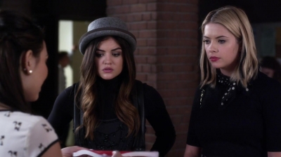 Pretty_Little_Liars_S05E04_Mini_720p_WEB-DL_Dual_RMZ-Dinho_0136.jpg