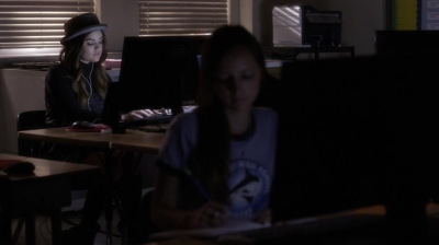 Pretty_Little_Liars_S05E04_Mini_720p_WEB-DL_Dual_RMZ-Dinho_0780.jpg