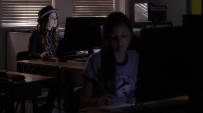 Pretty_Little_Liars_S05E04_Mini_720p_WEB-DL_Dual_RMZ-Dinho_0781.jpg