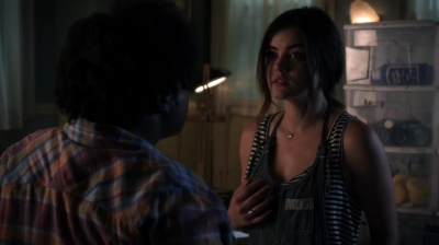 Pretty_Little_Liars_S05E07_Mini_720p_WEB-DL_Dual_RMZ-Dinho_1081.jpg