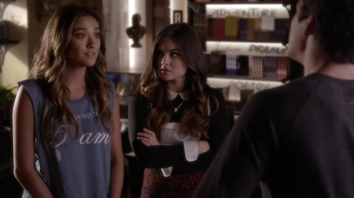 Pretty_Little_Liars_S05E15_Mini_720p_WEB-DL_Dual_RMZ-Dinho_0690.jpg