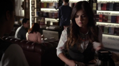 Pretty_Little_Liars_S05E17_Mini_720p_WEB-DL_Dual_RMZ-Dinho_0204.jpg