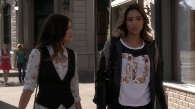 Pretty_Little_Liars_S05E17_Mini_720p_WEB-DL_Dual_RMZ-Dinho_0884.jpg