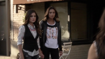 Pretty_Little_Liars_S05E17_Mini_720p_WEB-DL_Dual_RMZ-Dinho_0897.jpg