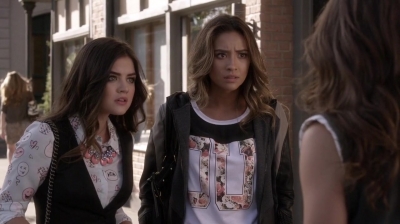 Pretty_Little_Liars_S05E17_Mini_720p_WEB-DL_Dual_RMZ-Dinho_0902.jpg