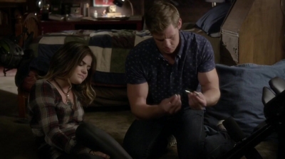 Pretty_Little_Liars_S05E21_Mini_720p_WEB-DL_Dual_RMZ-Dinho_2231.jpg