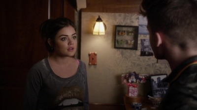 Pretty_Little_Liars_S05E24_Mini_720p_WEB-DL_Dual_RMZ-Dinho_0526.jpg