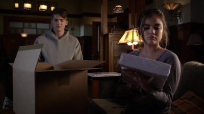 Pretty_Little_Liars_S05E24_Mini_720p_WEB-DL_Dual_RMZ-Dinho_0721.jpg
