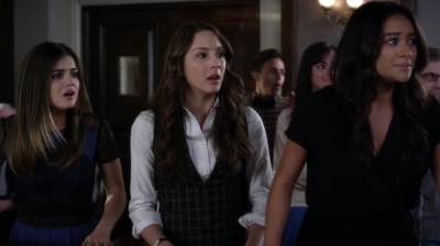 Pretty_Little_Liars_S05E24_Mini_720p_WEB-DL_Dual_RMZ-Dinho_2470.jpg