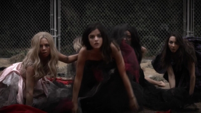 Pretty_Little_Liars_S06E01_720p_HDTV_X264-DIMENSION_0340.jpg