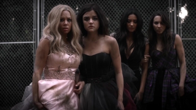 Pretty_Little_Liars_S06E01_720p_HDTV_X264-DIMENSION_0376.jpg