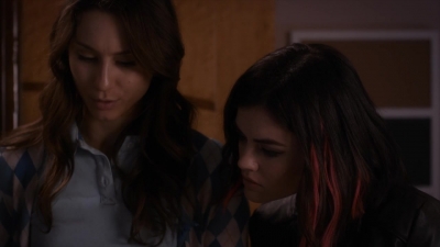 Pretty_Little_Liars_S06E01_720p_HDTV_X264-DIMENSION_1302.jpg