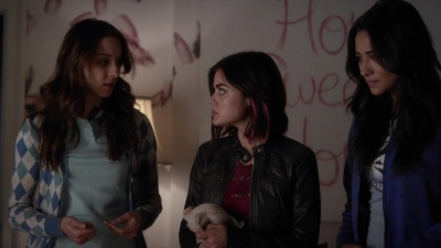 Pretty_Little_Liars_S06E01_720p_HDTV_X264-DIMENSION_1605.jpg