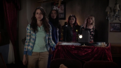Pretty_Little_Liars_S06E01_720p_HDTV_X264-DIMENSION_2052.jpg