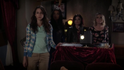 Pretty_Little_Liars_S06E01_720p_HDTV_X264-DIMENSION_2053.jpg