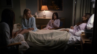 Pretty_Little_Liars_S06E02_720p_HDTV_X264-DIMENSION_0066.jpg