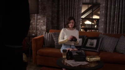 Pretty_Little_Liars_S06E02_720p_HDTV_X264-DIMENSION_0864.jpg